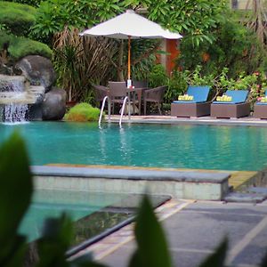 Adi Dharma Hotel Legian